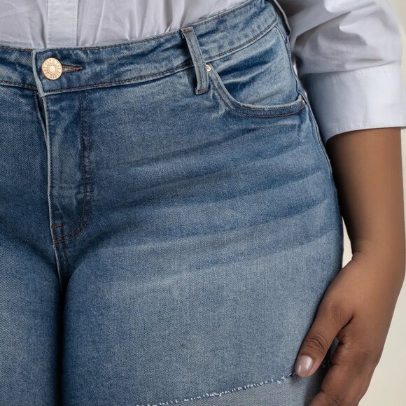 RARE PLUS KUT from Kloth Jane High Rise Short, Plus sZ 18 W Blue - Picture 5 of 15